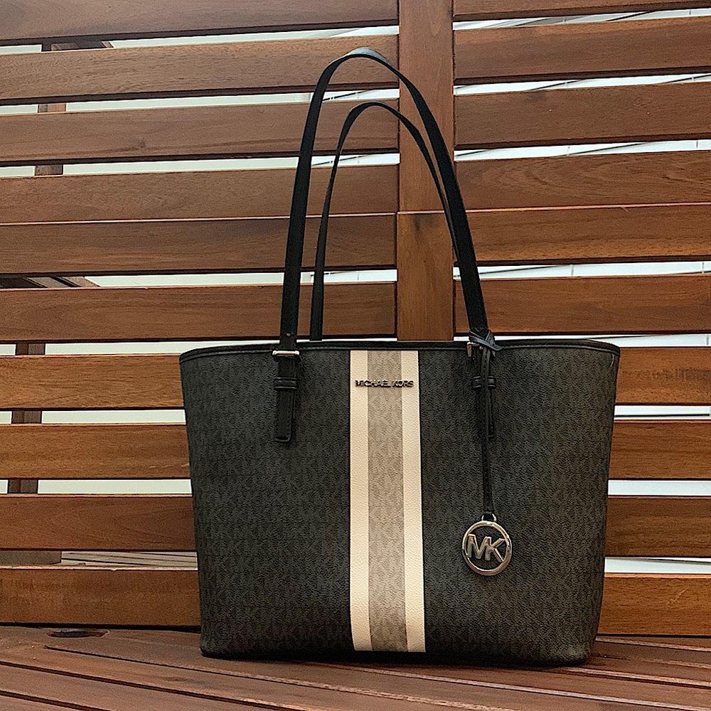 Michael Kors Jet Set Travel Tote